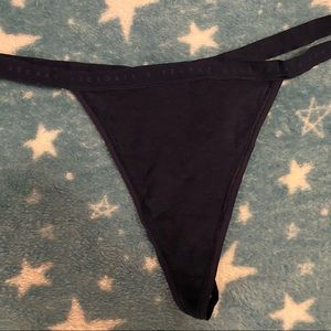 Victoria Secret V-string